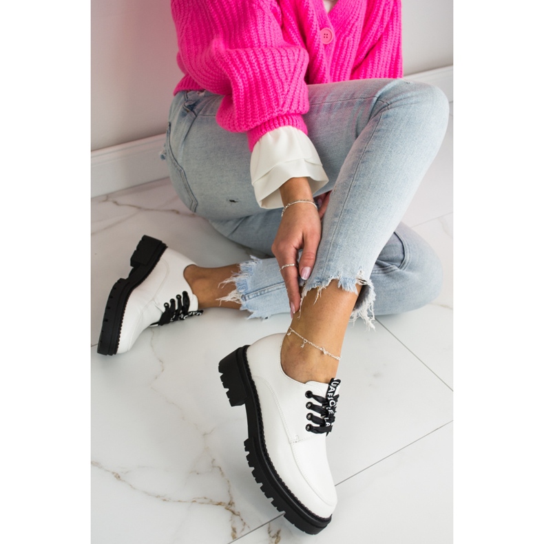 Bottes pour femmes avec bottes à plateforme, blanches Laura La.Fi 1