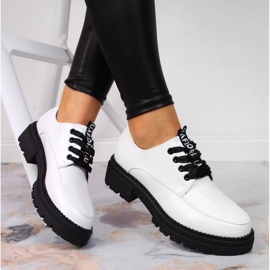 Bottes pour femmes avec bottes à plateforme, blanches Laura La.Fi 2