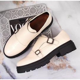 Chaussures plateforme laquées beige Laura La.Fi 1