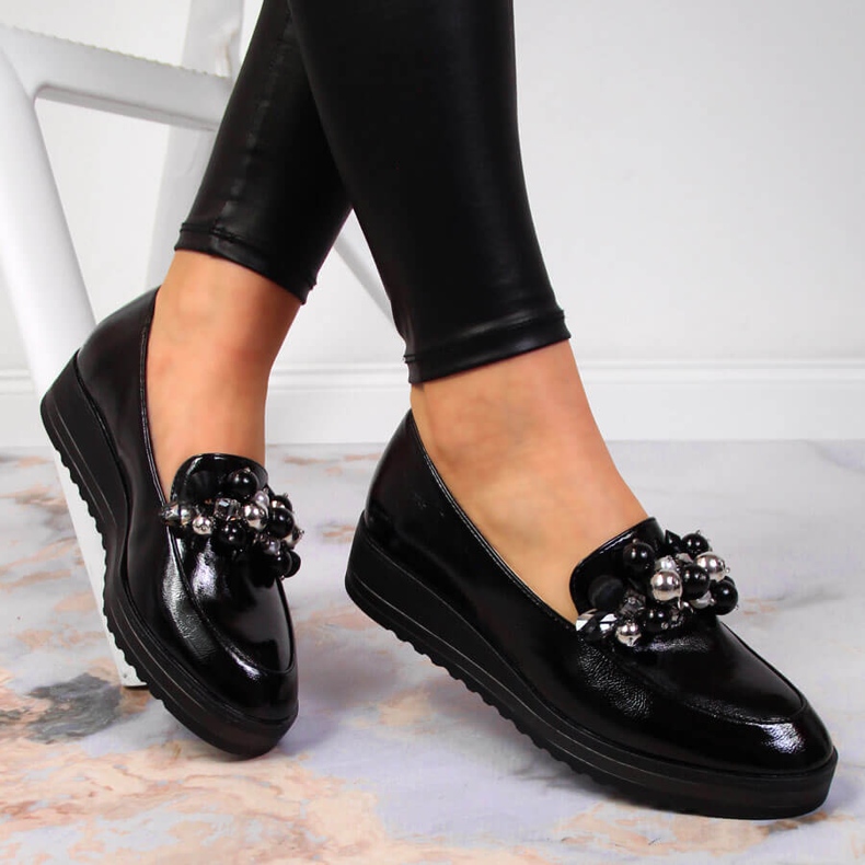 Chaussures femme laquées de perles Potocki noires 1