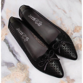 Chaussures Jezzi noires pointues ajourées pour femmes le noir 3
