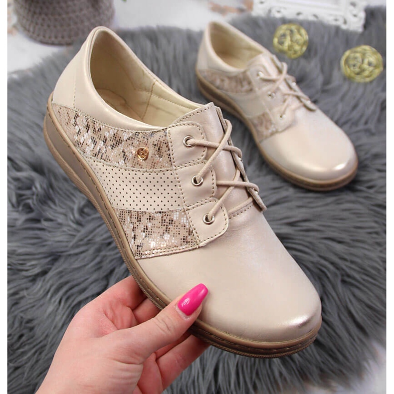 Chaussures confortables en cuir doré pour femme Helios 399 d'or 1 Chaussures confortables en cuir doré pour femme Helios 399 d'or 1
