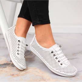 Chaussures femme en cuir ajouré Artiker blanc 2