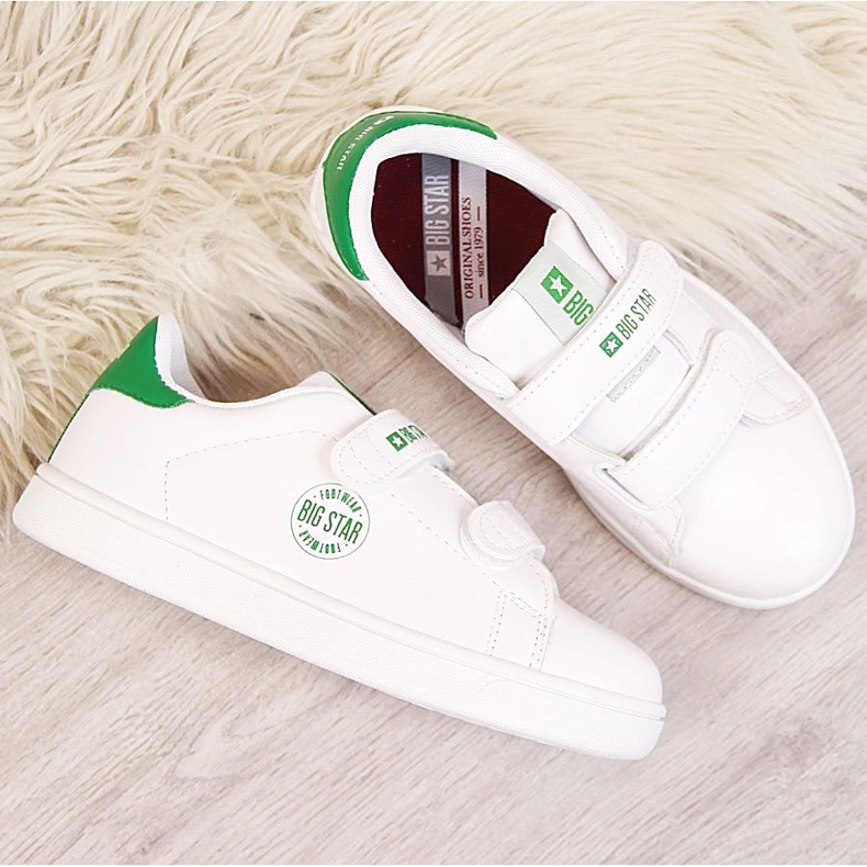 Baskets enfant en cuir écologique velcro blanc Big Star DD374029 blanche 1 Baskets enfant en cuir écologique velcro blanc Big Star DD374029 blanche 1