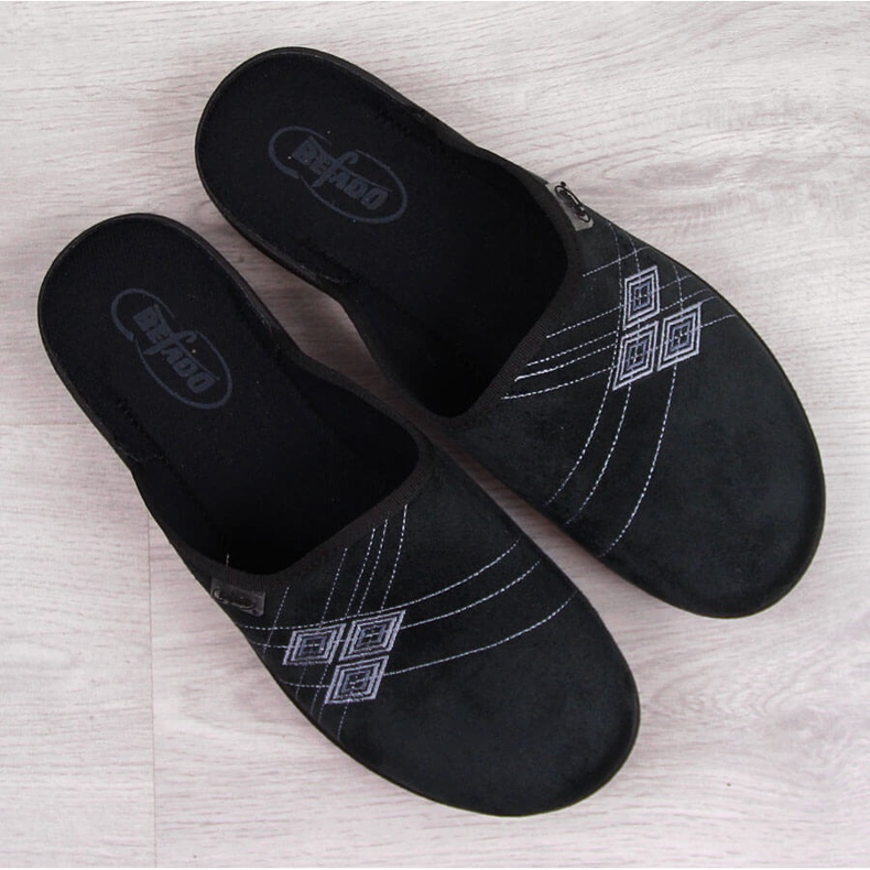 Chaussons de maison pour hommes Befado noirs 1