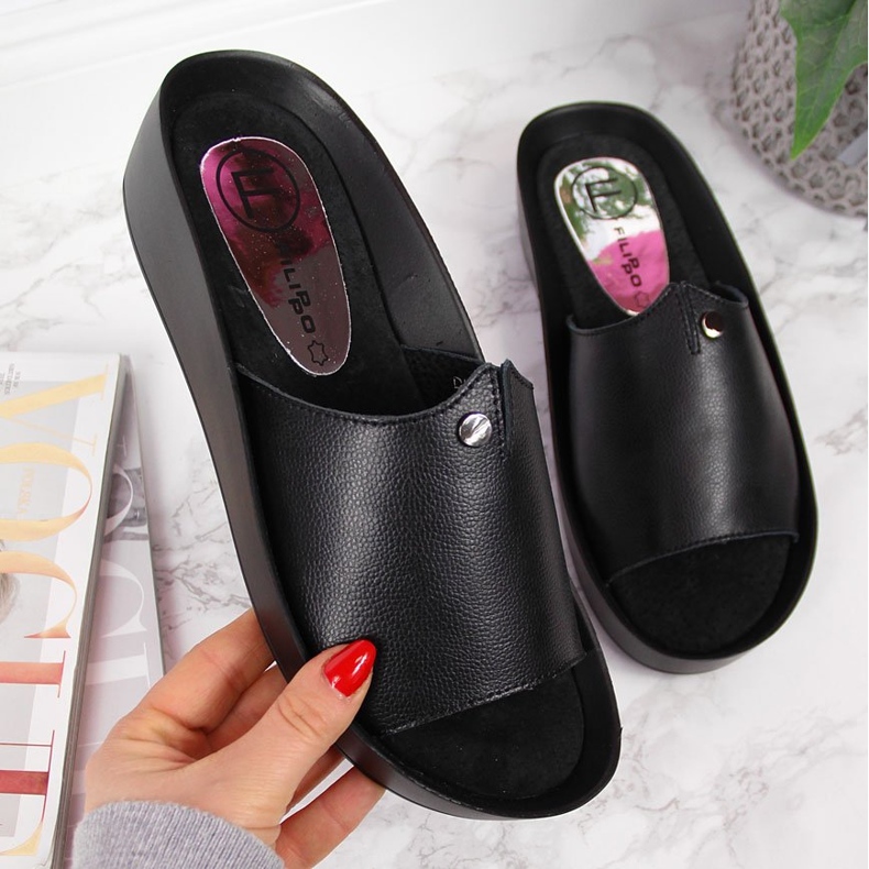 Chaussons femme en cuir noir plate-forme Filippo 2
