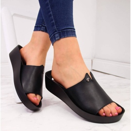 Chaussons femme en cuir noir plate-forme Filippo 1