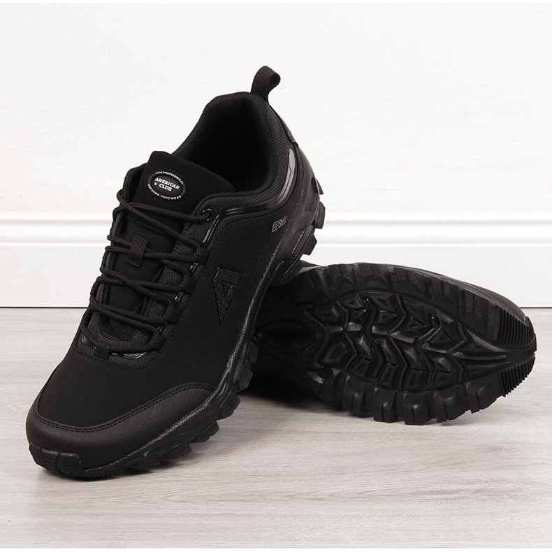 Chaussures de trekking imperméables pour hommes American Club noires 1