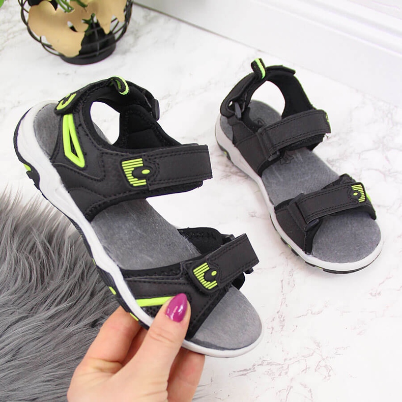 Sandales de sport pour enfants avec velcro noir NEWS 1