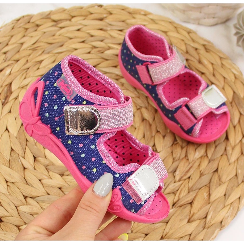 Chaussons filles pour la maternelle sur navets Befado bleu marine rose 1