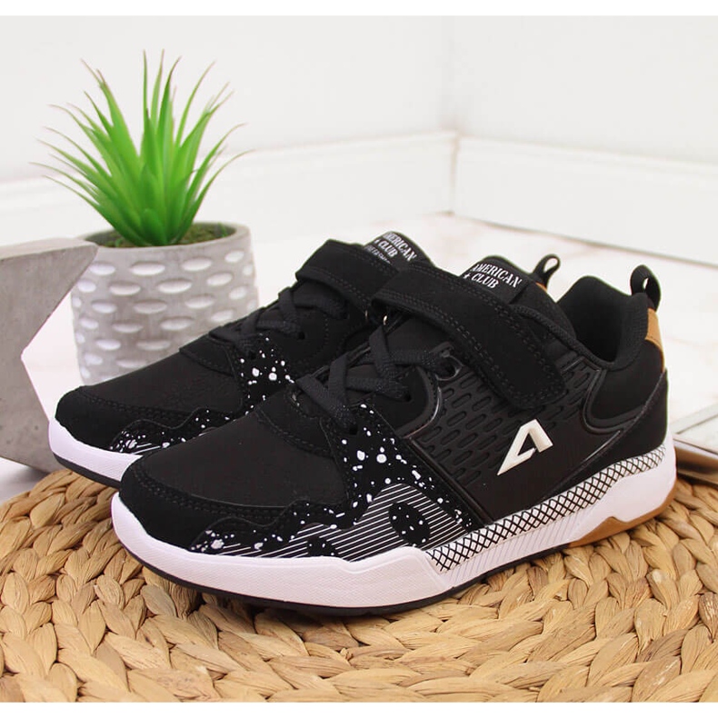 Chaussures de sport pour enfants American Club noires avec velcro 2