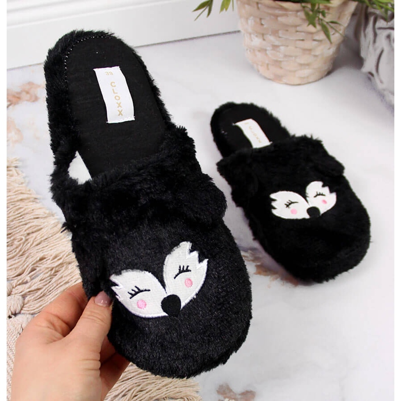 Chaussons femme en fourrure Cloxx noir avec oreilles le noir 2 Chaussons femme en fourrure Cloxx noir avec oreilles le noir 2