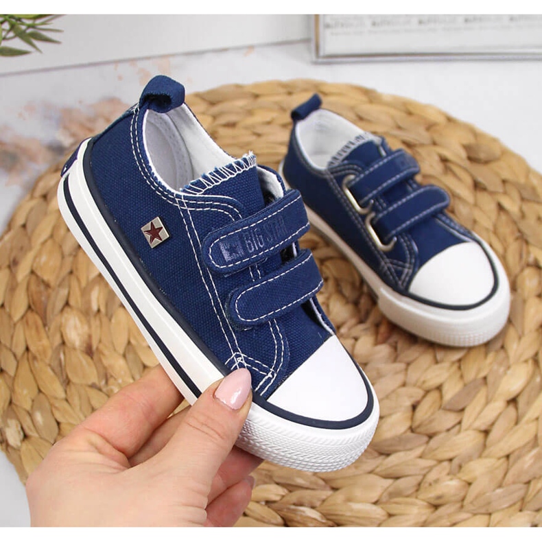 Baskets pour enfants avec velcro bleu marine Big Star HH374097 1 Baskets pour enfants avec velcro bleu marine Big Star HH374097 1