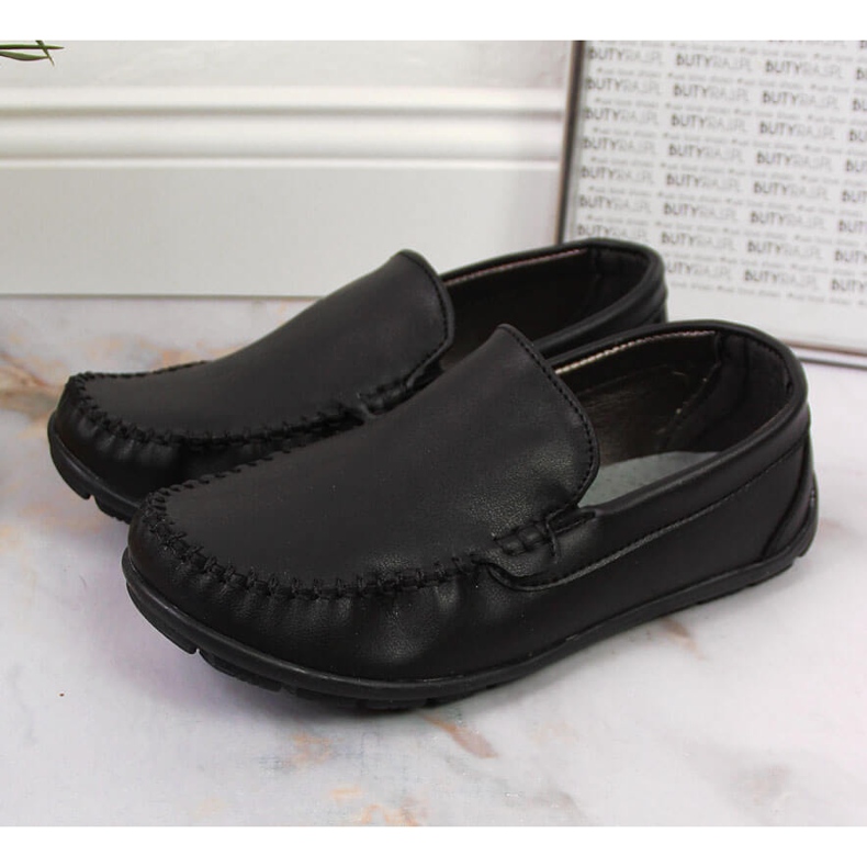 Mocassins à enfiler noirs pour garçon Kornecki 6805 1 Mocassins à enfiler noirs pour garçon Kornecki 6805 1