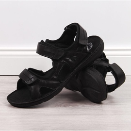 Sandales en cuir noir pour hommes avec fermetures velcro Łukbut 991 le noir 3