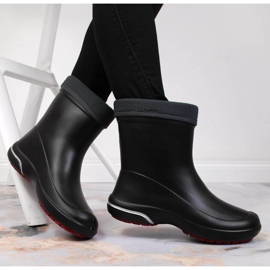 Galoches noires isolées Nordman avec une chaussette le noir 4