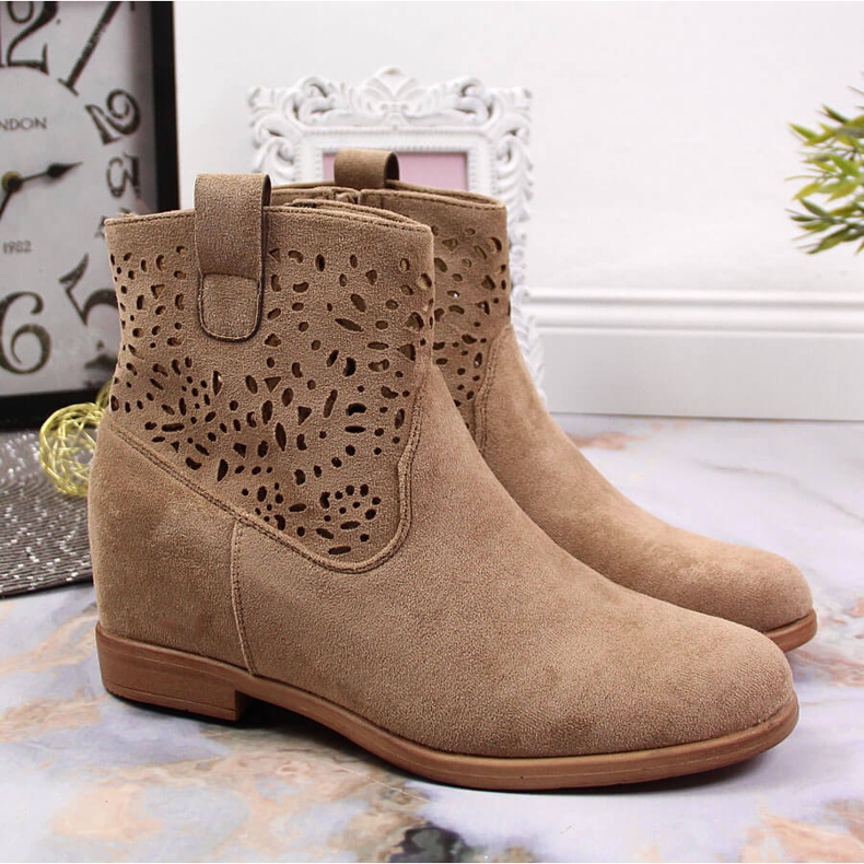 Bottines femme ajourées à talon compensé Filippo beige 2