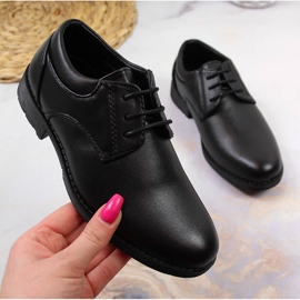 Chaussures habillées noires pour garçons de l'American Club le noir 1