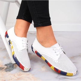 Chaussures confortables en cuir blanc ajouré Artiker 2