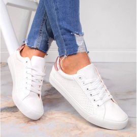 Baskets pour femmes en cuir écologique McKeylor blanches 1