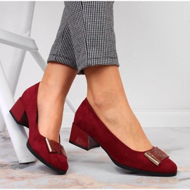 Escarpins sur un bloc de daim Jezzi marron rouge 4