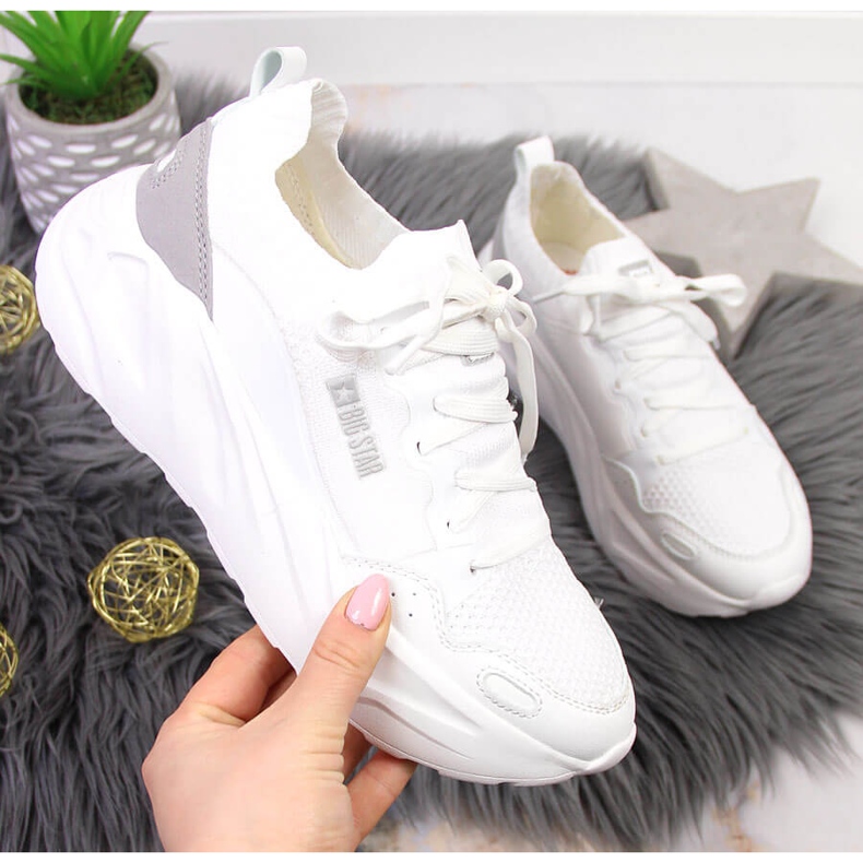 Chaussures de sport à plateforme blanches pour femmes Big Star JJ274604 1 Chaussures de sport à plateforme blanches pour femmes Big Star JJ274604 1