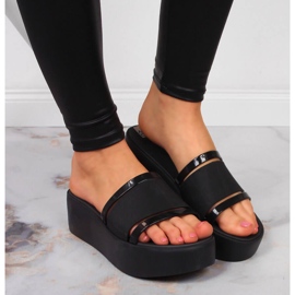 Pantoufles en caoutchouc pour femmes noires sur la plate-forme Zaxy HH285197 le noir 5