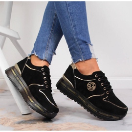 Cuir de sport pour femme sur une plate-forme Filippo noire 1