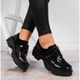 Chaussures femme en cuir verni noir Filippo le noir 1