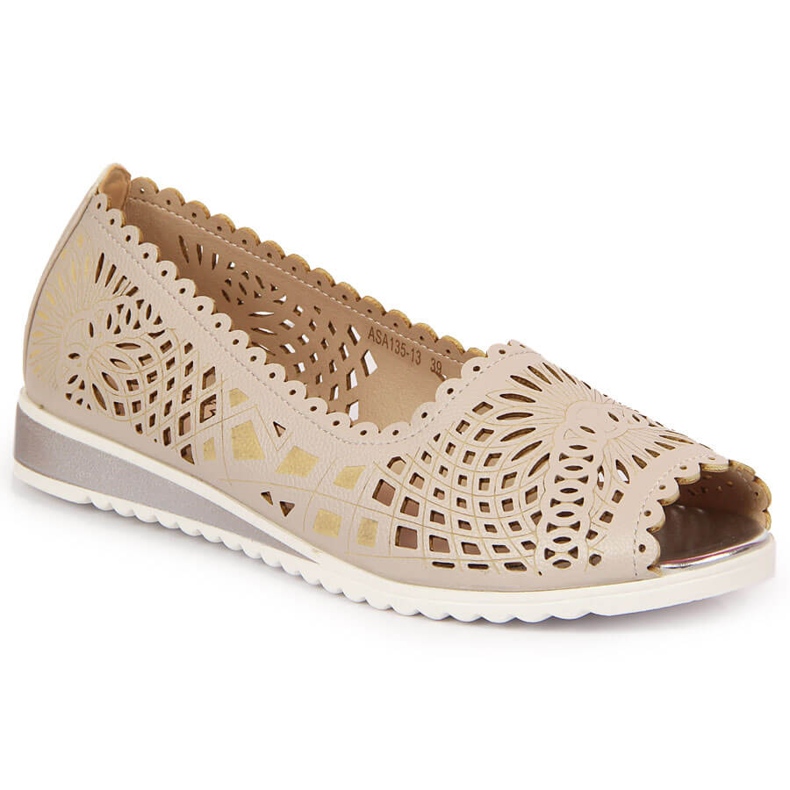 Chaussures femme Jezzi ajourées, bout ouvert, beige 2