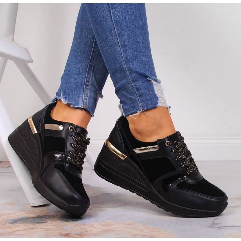 S.Barski Chaussures femme en cuir à talon compensé noir S. Barski 1