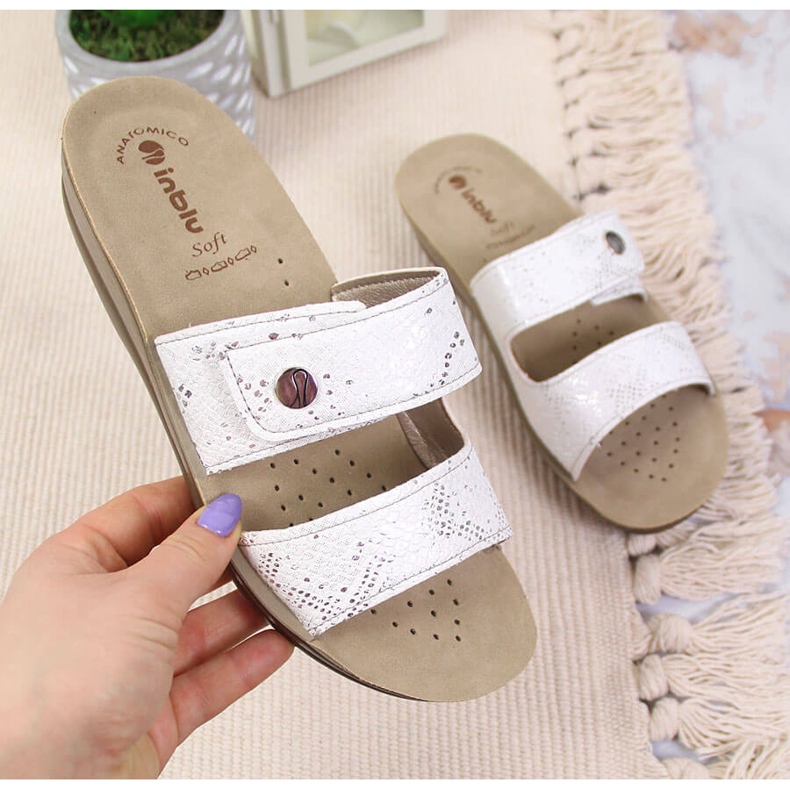 Chaussons femme Inblu Velcro blanc blanche 1