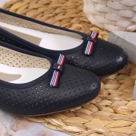 Ballerines en cuir ajourées bleu marine pour femmes Rieker 51997-15 4