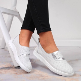 Chaussures confortables en cuir pour femmes sans lacets blanches Jezzi 1