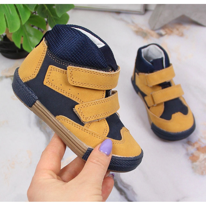 Chaussures garçon avec velcro camel Kornecki 6785 brun noir 1