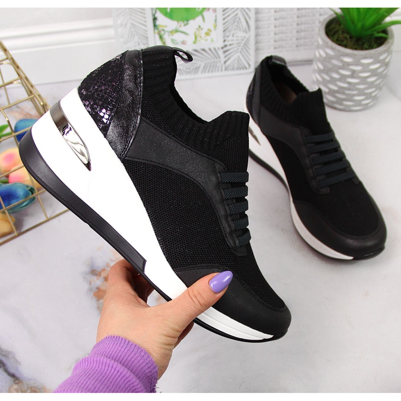 Chaussures compensées noires pour femmes, à enfiler noires Artiker le noir 1