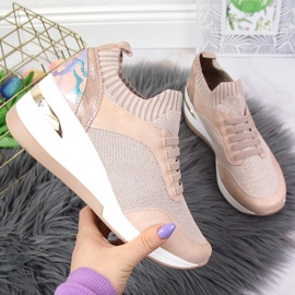 Brogues pour femmes sur un talon compensé à enfiler rose poudré Artiker 1 Brogues pour femmes sur un talon compensé à enfiler rose poudré Artiker 1