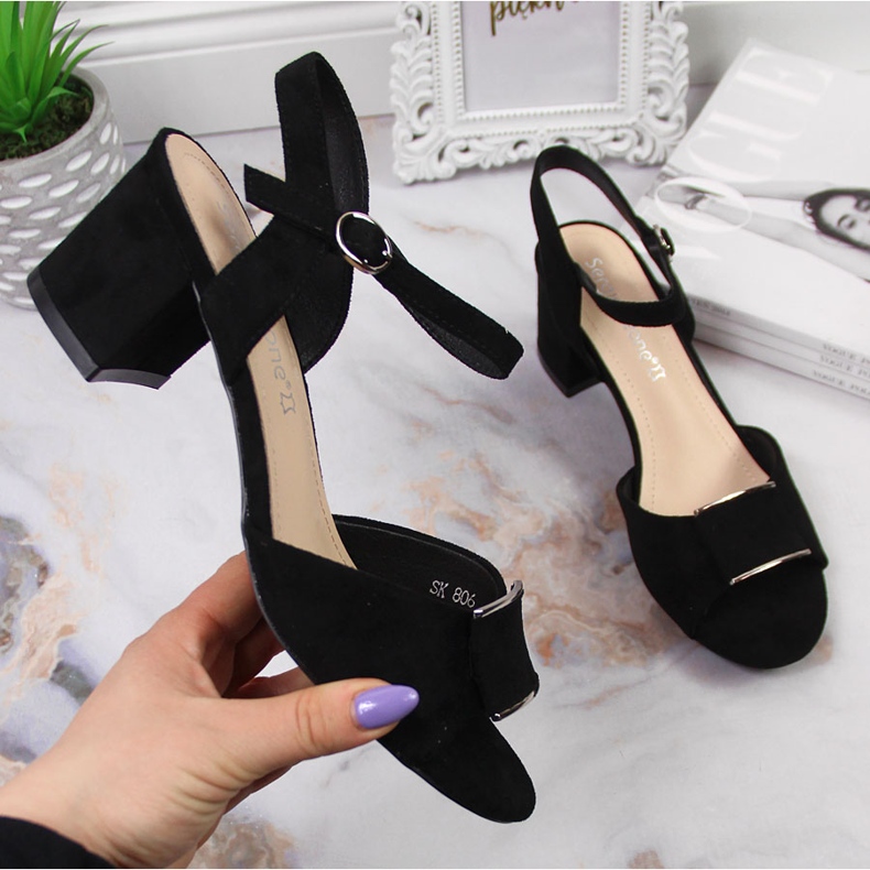 Sandales noires Sergio Leone sur le poteau 1