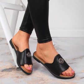 Chaussons noirs pour femmes avec ornement noir Filippo 1