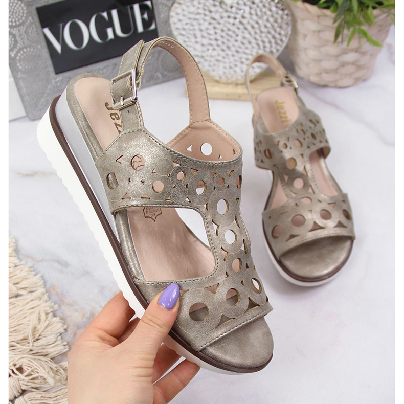 Sandales compensées femme Jezzi d'or 1