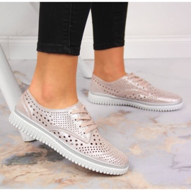 Chaussures femme en cuir ajouré, rose perle Artiker 2