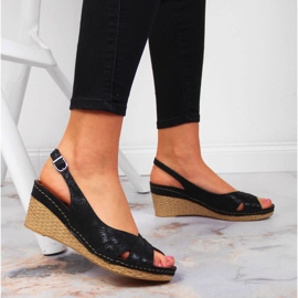 Sandales en cuir pour femmes sur un coin noir Dolce Pietro 2