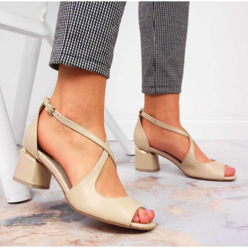 Sandales en cuir beige pour femmes à talons hauts Juma 2