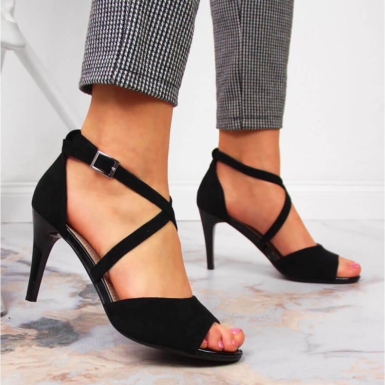 Sandales noires pour femmes Sergio Leone sur un talon haut le noir 2 Sandales noires pour femmes Sergio Leone sur un talon haut le noir 2