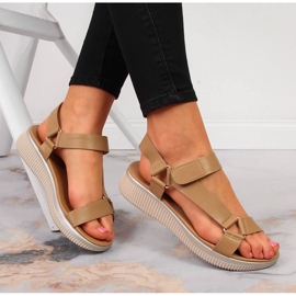Sandales femme à scratch camel Jezzi brun 3