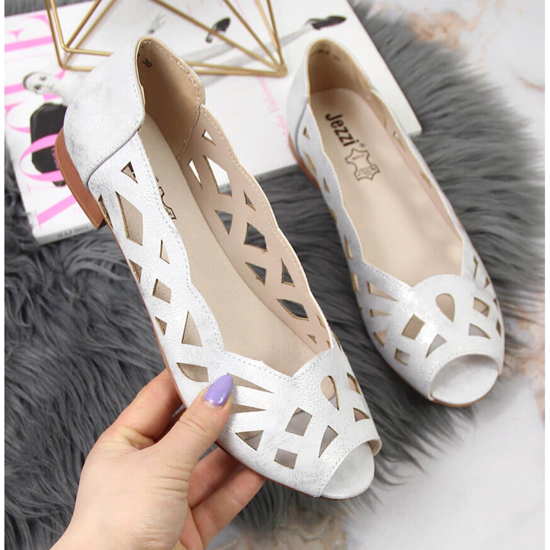 Ballerines ajourées argentées pour femme Jezzi 1