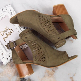 Sandales femme ajourées kaki T.Sokolski vert 6
