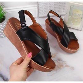 Sandales noires pour femmes sur un coin Filippo le noir 4