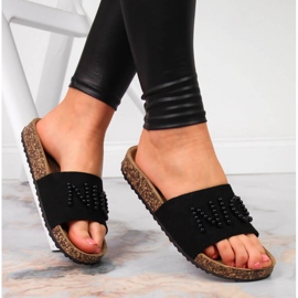 Chaussons femme noirs avec perles eVento 1