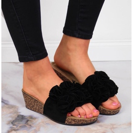 Chaussons compensés noirs pour femme à fleurs eVento 2